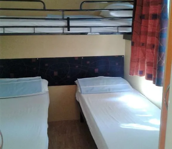 مكان تخييم Camping Reale *