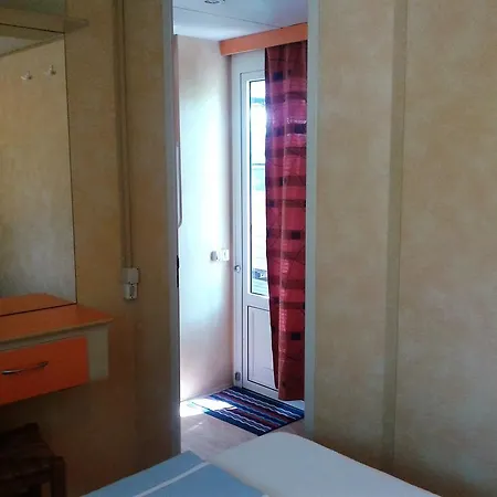 Camping Reale * Porto Azzurro