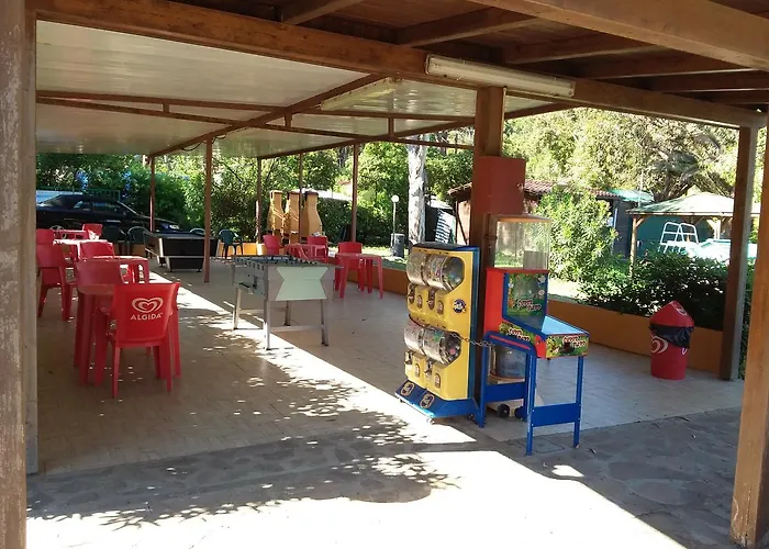 Camping Reale 캠프장 포르투 아주로