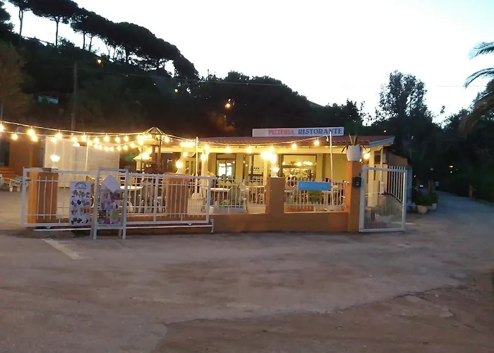 Camping Reale אתר קמפינג *