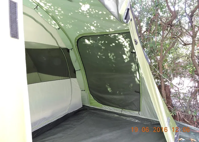 Camping Reale * Porto Azzurro